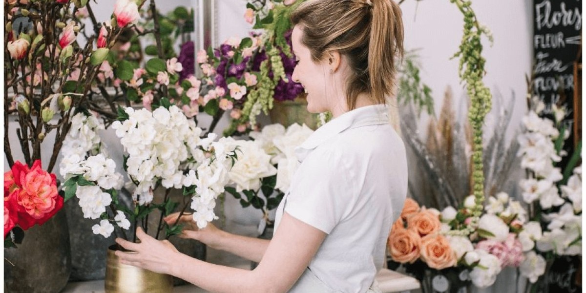 Top Flower Shops in F7 Islamabad | Fresh Bouquets by The Flower Palace