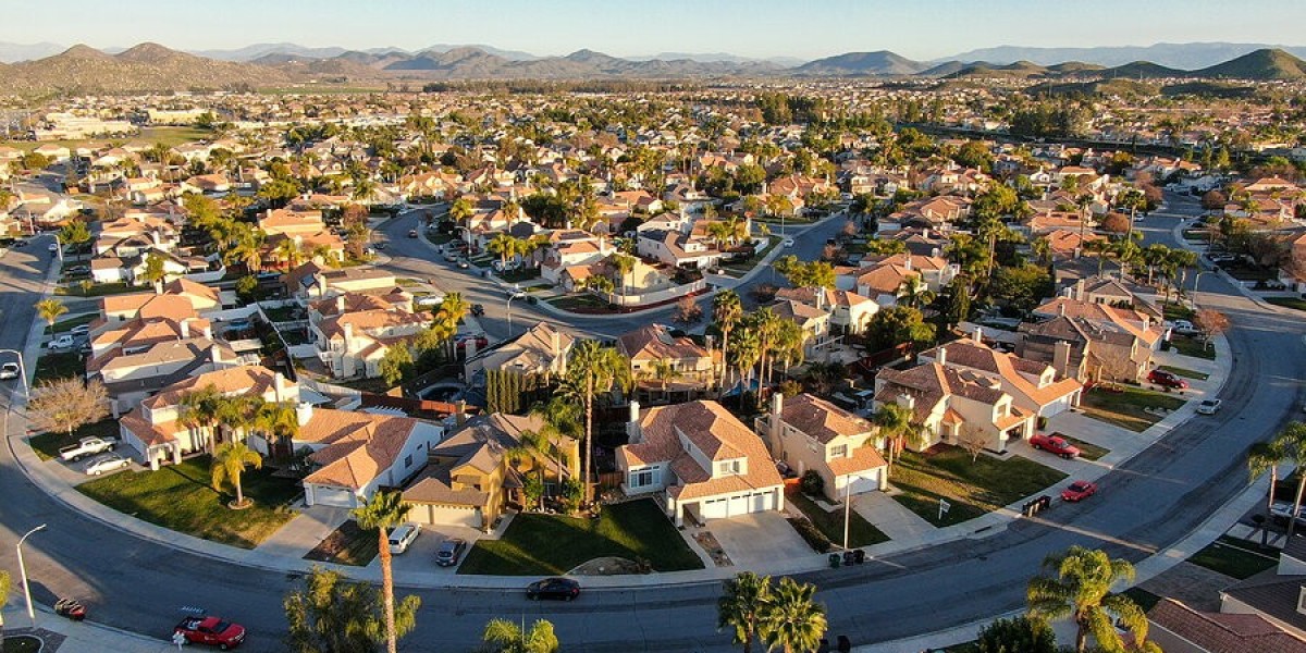 How To Research Neighborhoods Before Buying Property