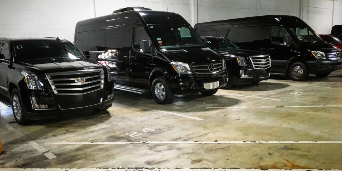 Top Reasons to Pick a Limo for Your Foxwoods Visit