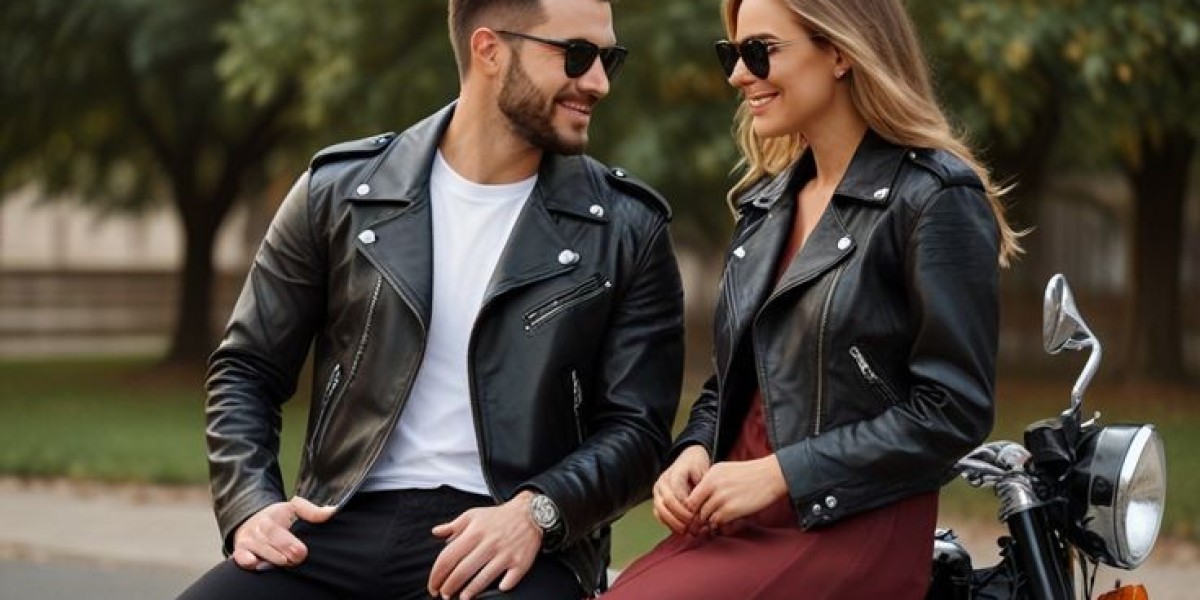 Essential Features to Look for in a Motorcycle Rain Jacket